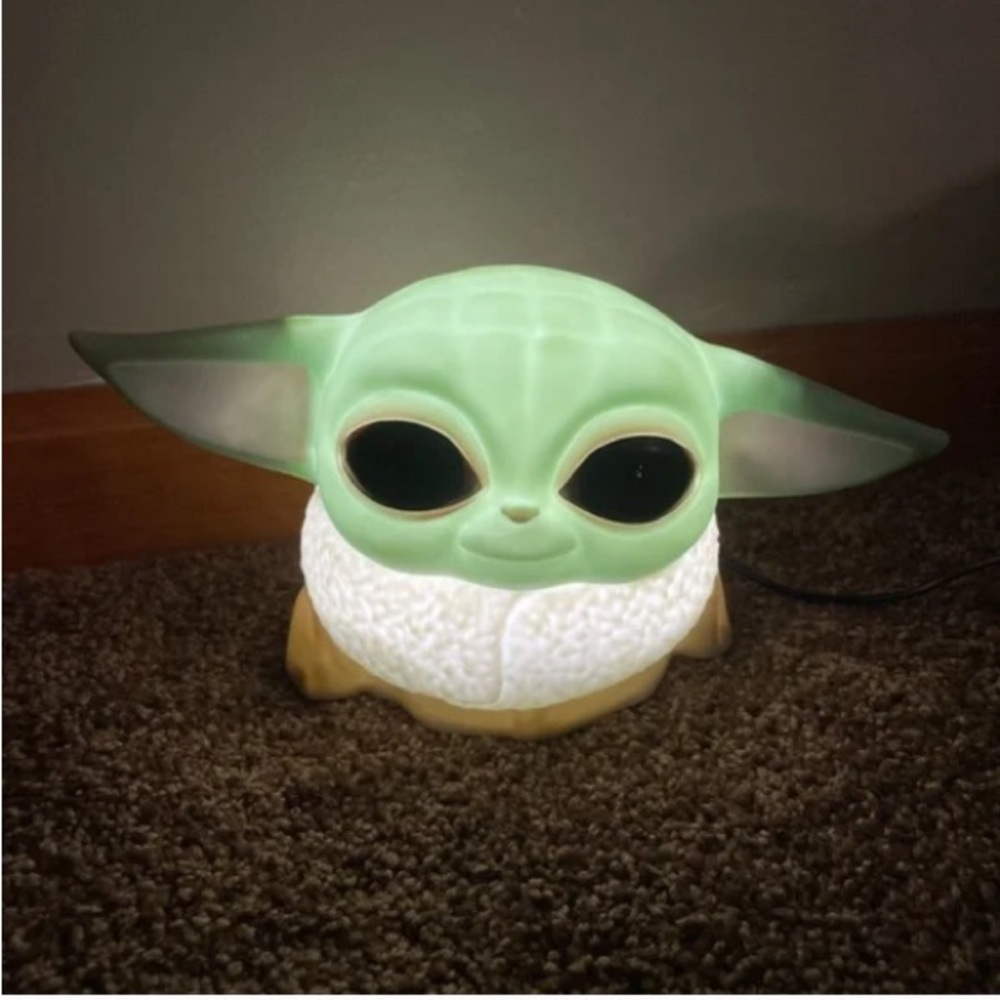 Star Wars Baby Yoda Light